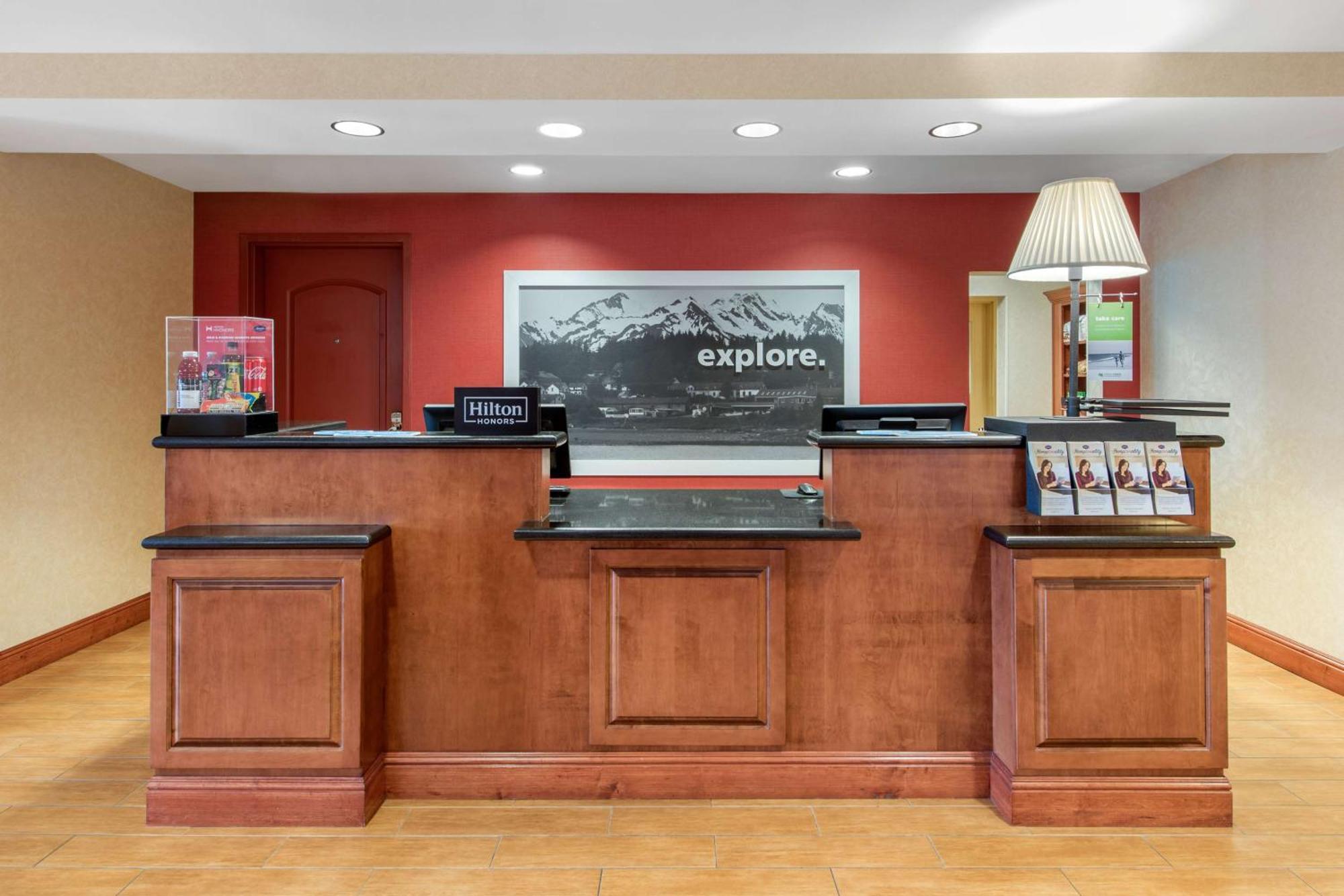 Hotel Hampton &