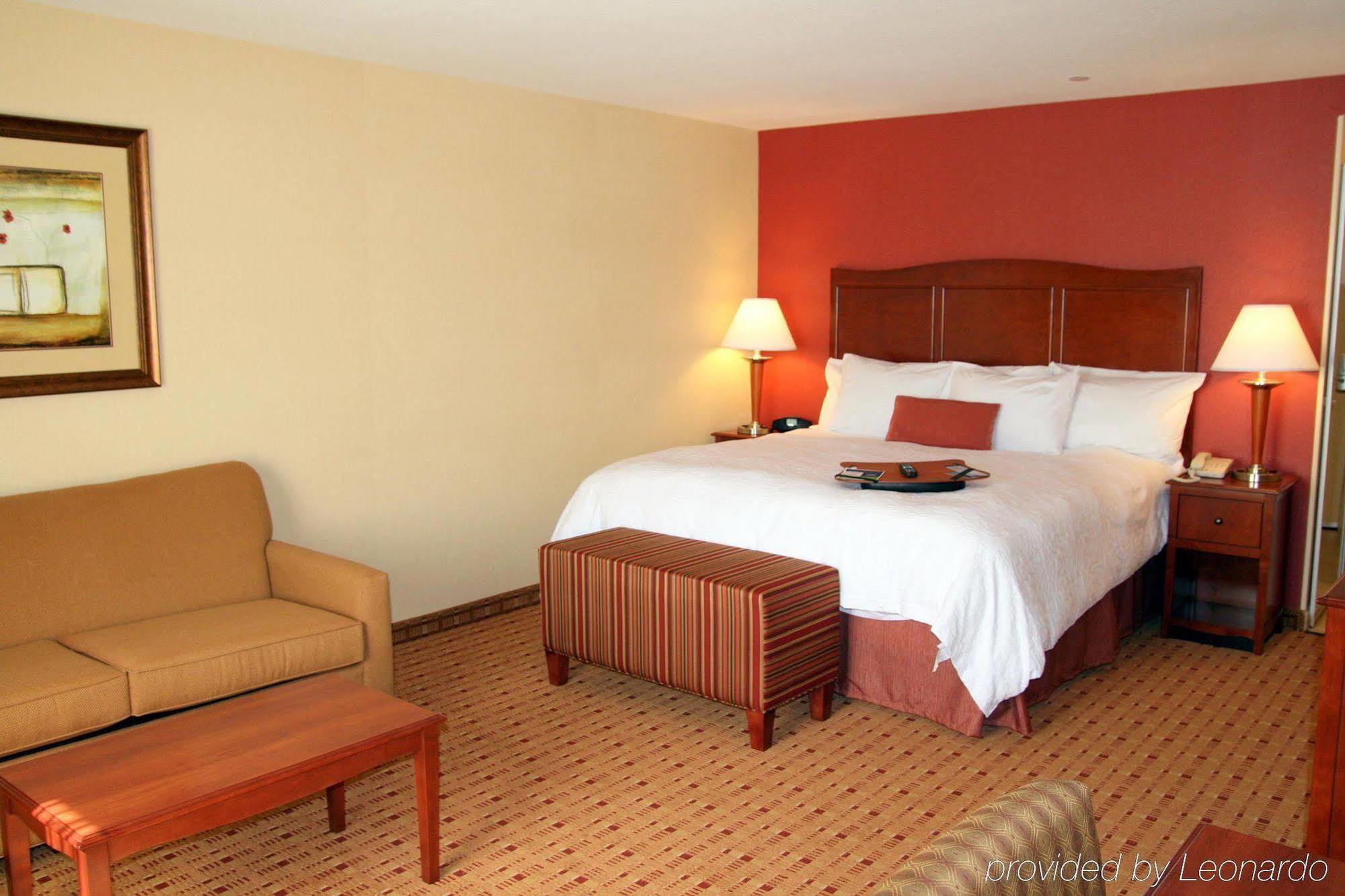 Hotel Hampton & 3*